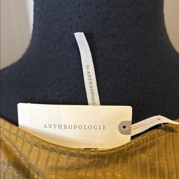 NWT Anthropologie Women’s Medium Gold Shimmer Top Long Sleeve - Picture 2 of 5